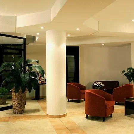 Adagio Access Garibaldi Aparthotel Nice