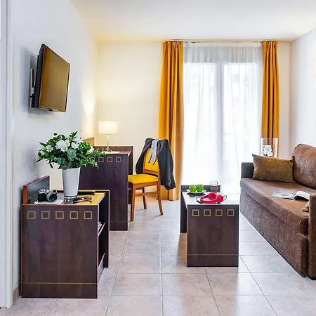 Adagio Access Garibaldi Aparthotel Nice