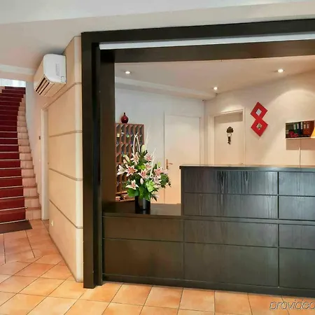 Adagio Access Garibaldi Апарт-отель